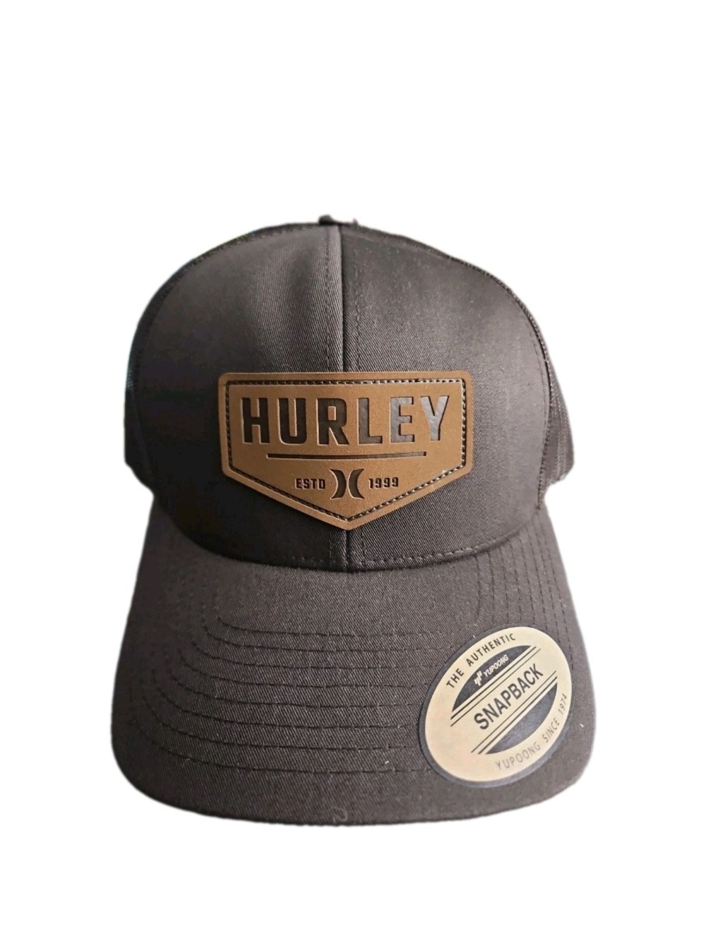 Hurley Men's mixed color Mesh Trucker Cap with Brown Brim